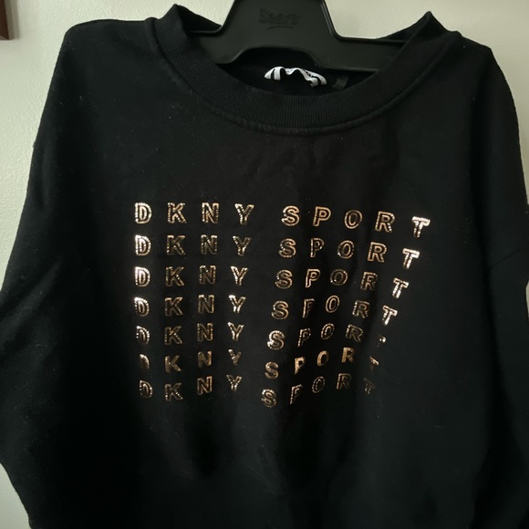 DKNY Sports Cropped Crew Neck - Picture 3 of 3